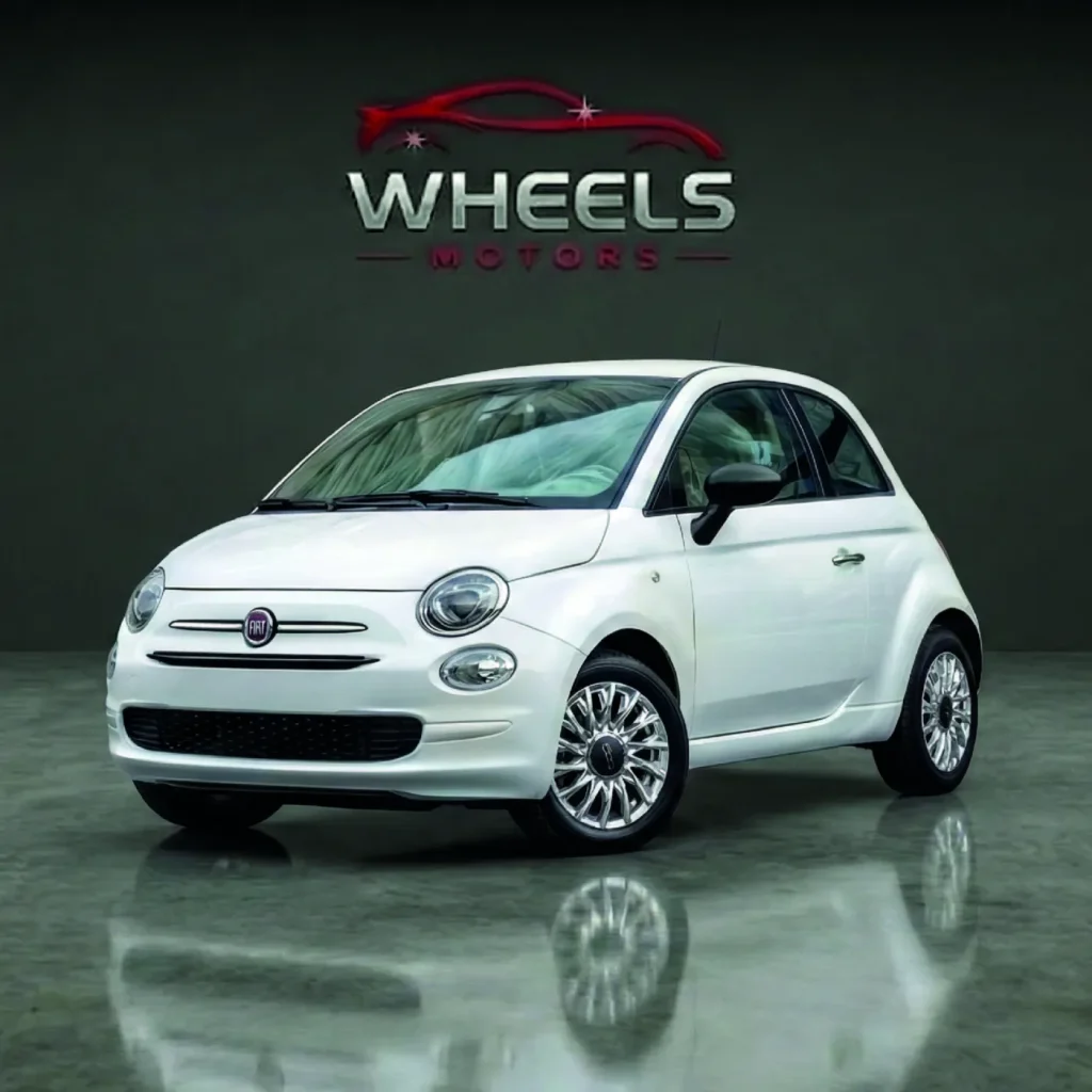 FIAT 500 بيضاء — منظر 1