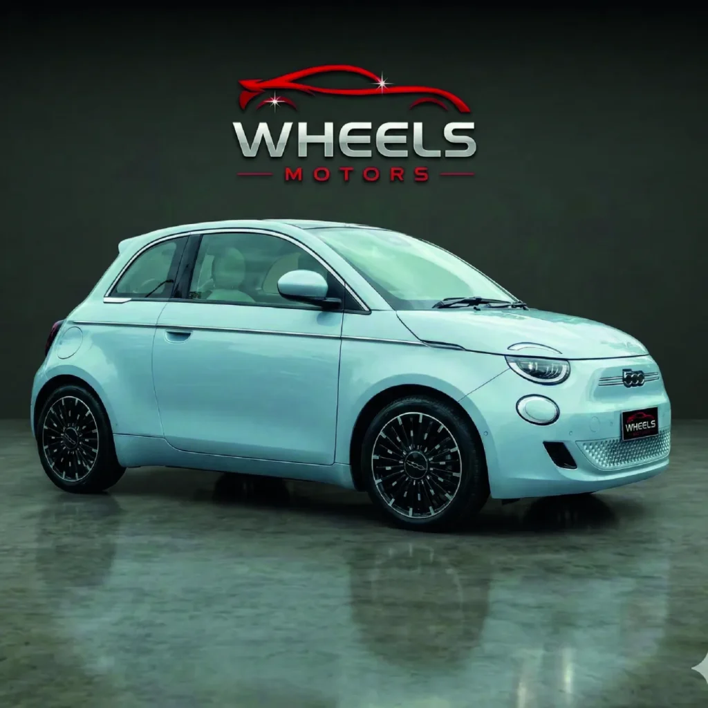 FIAT 500 زرقاء — منظر 1