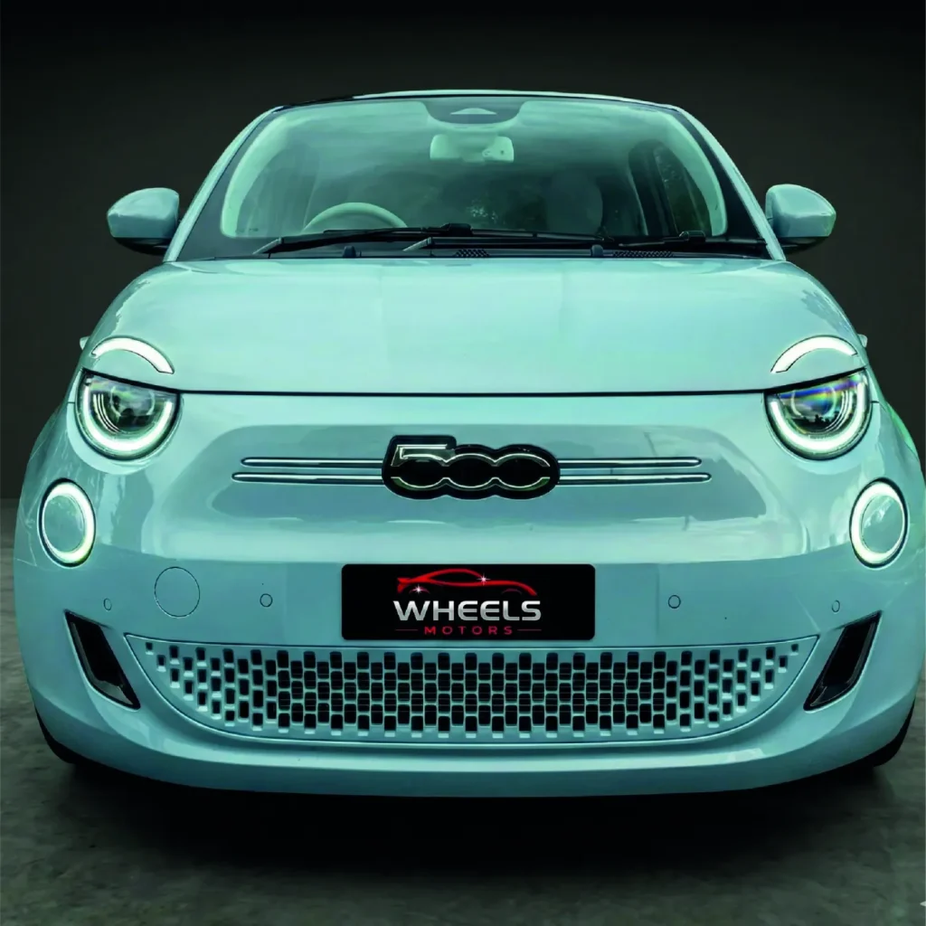 FIAT 500 زرقاء — منظر 3